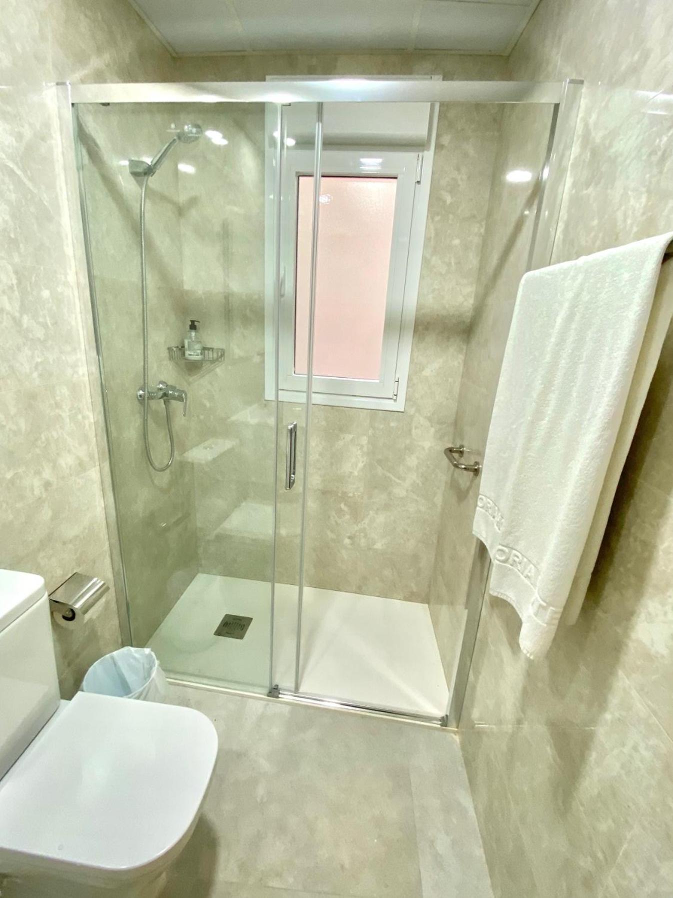 Apartamentos Turisticos Victoria Альмуньекар Экстерьер фото