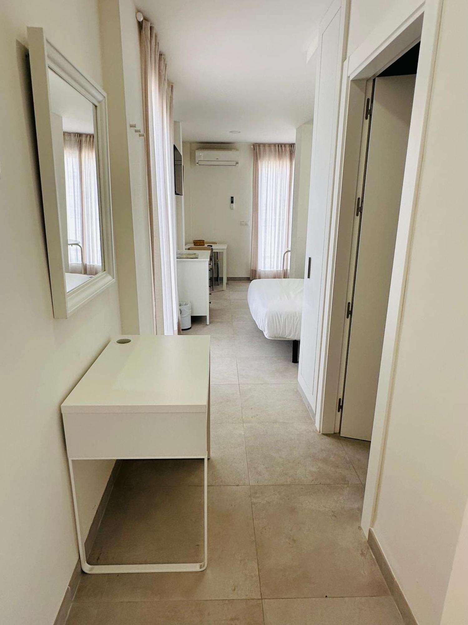 Apartamentos Turisticos Victoria Альмуньекар Экстерьер фото